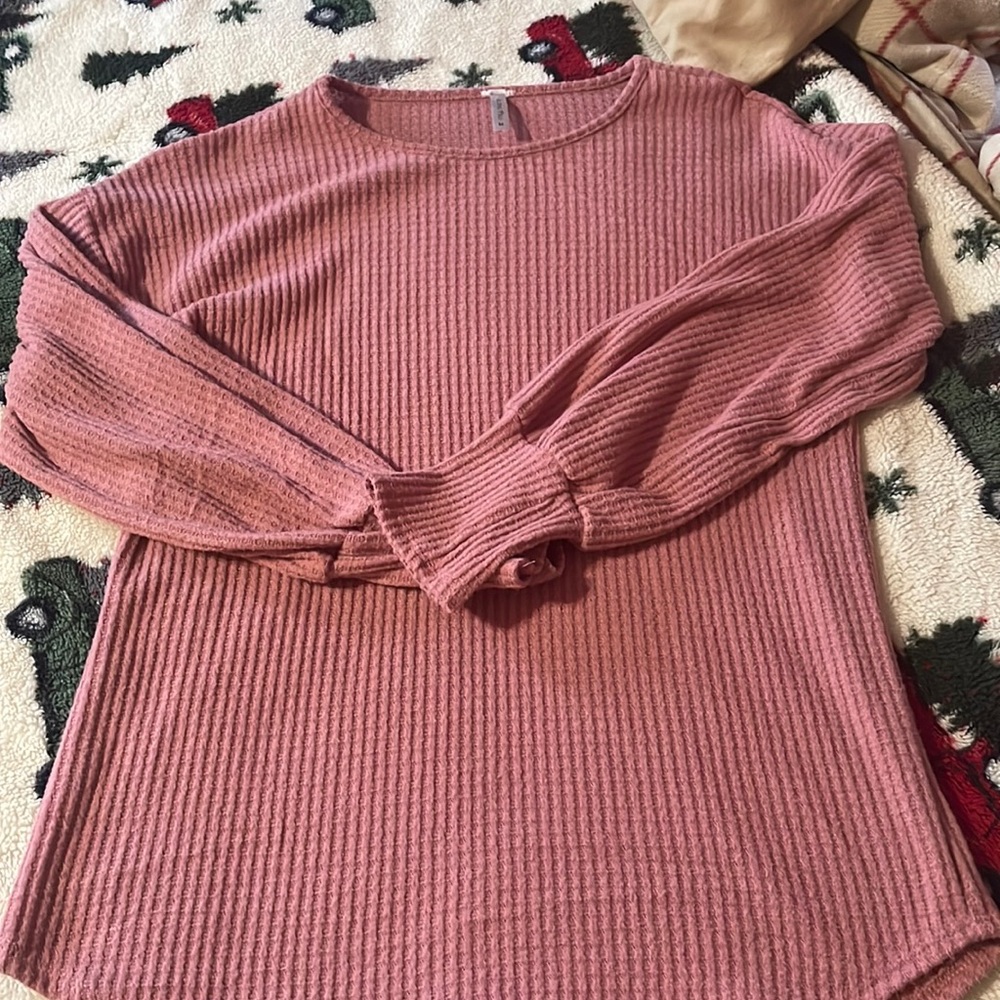 Woman’s long sleeve shirt
